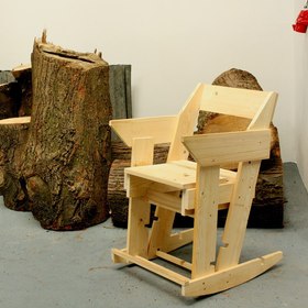 Houpací křeslo (Rocking chair)